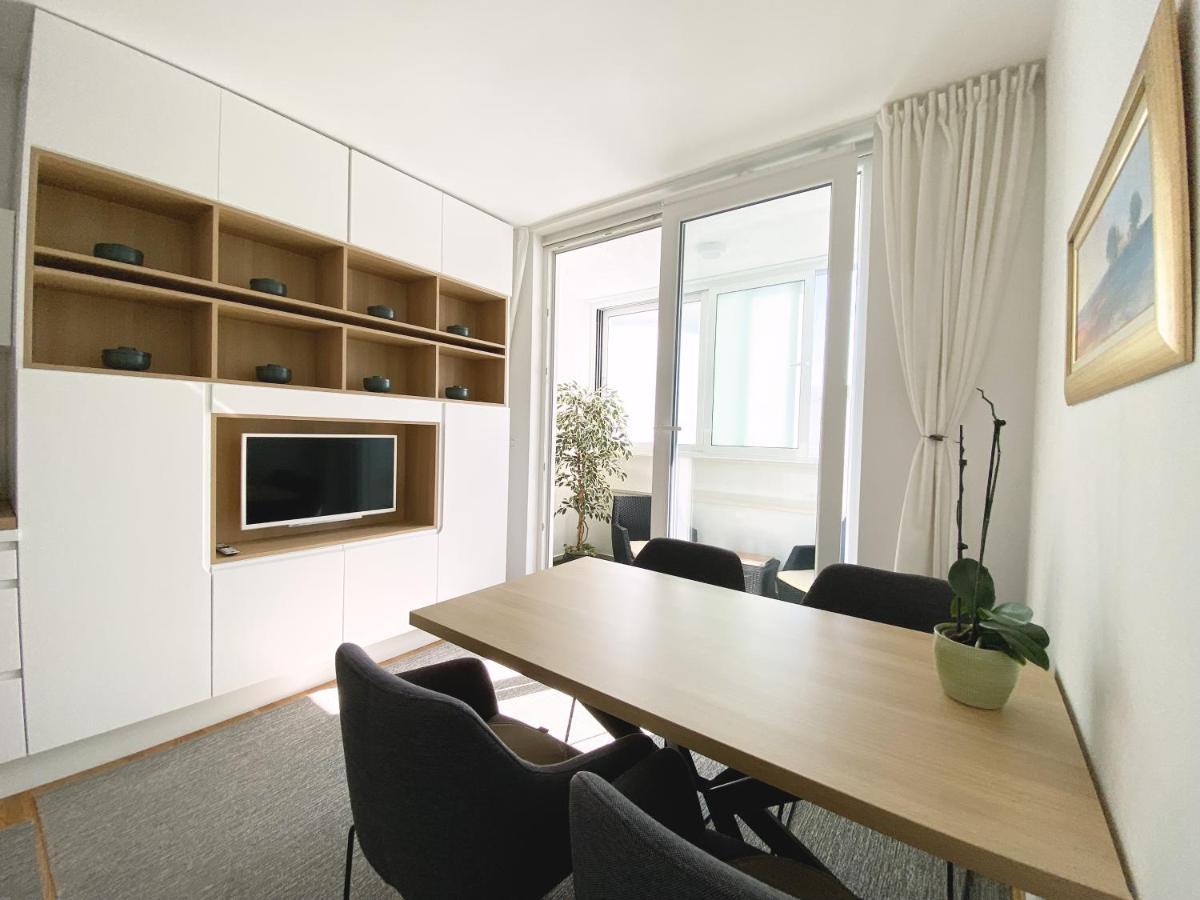 Ferienwohnung White 5 Split Exterior foto